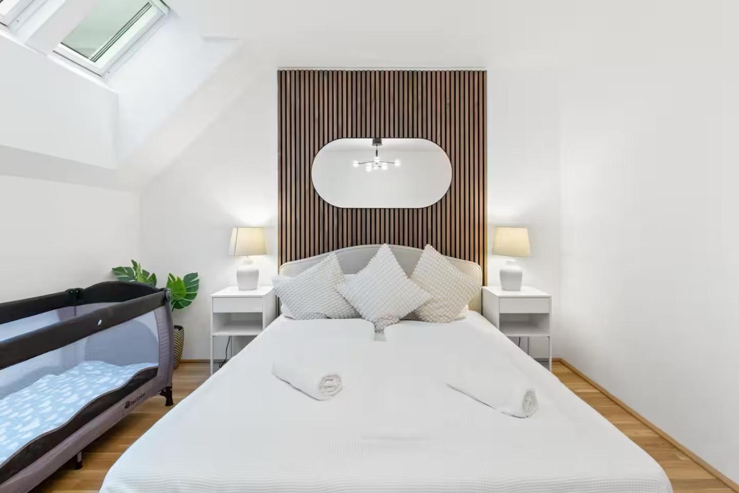 Fast Wifi I 3 Min Walk To Metro I On-site Parking For 19,90 Eur Vienna