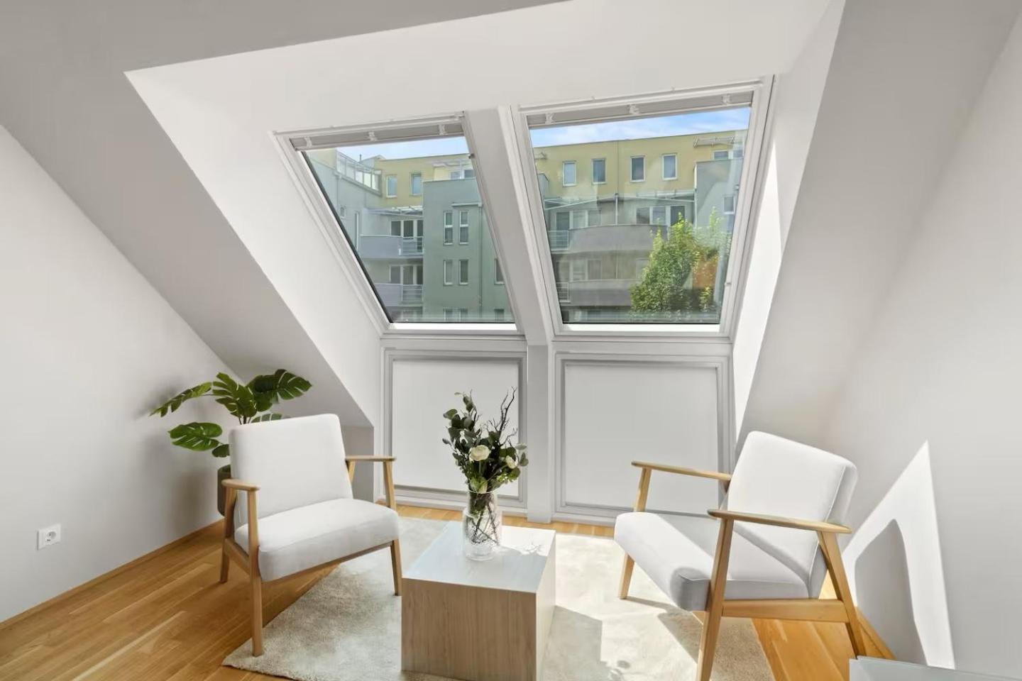 Apartment Fast Wifi I 3 Min Walk To Metro I On-site Parking For 19,90 Eur Vienna